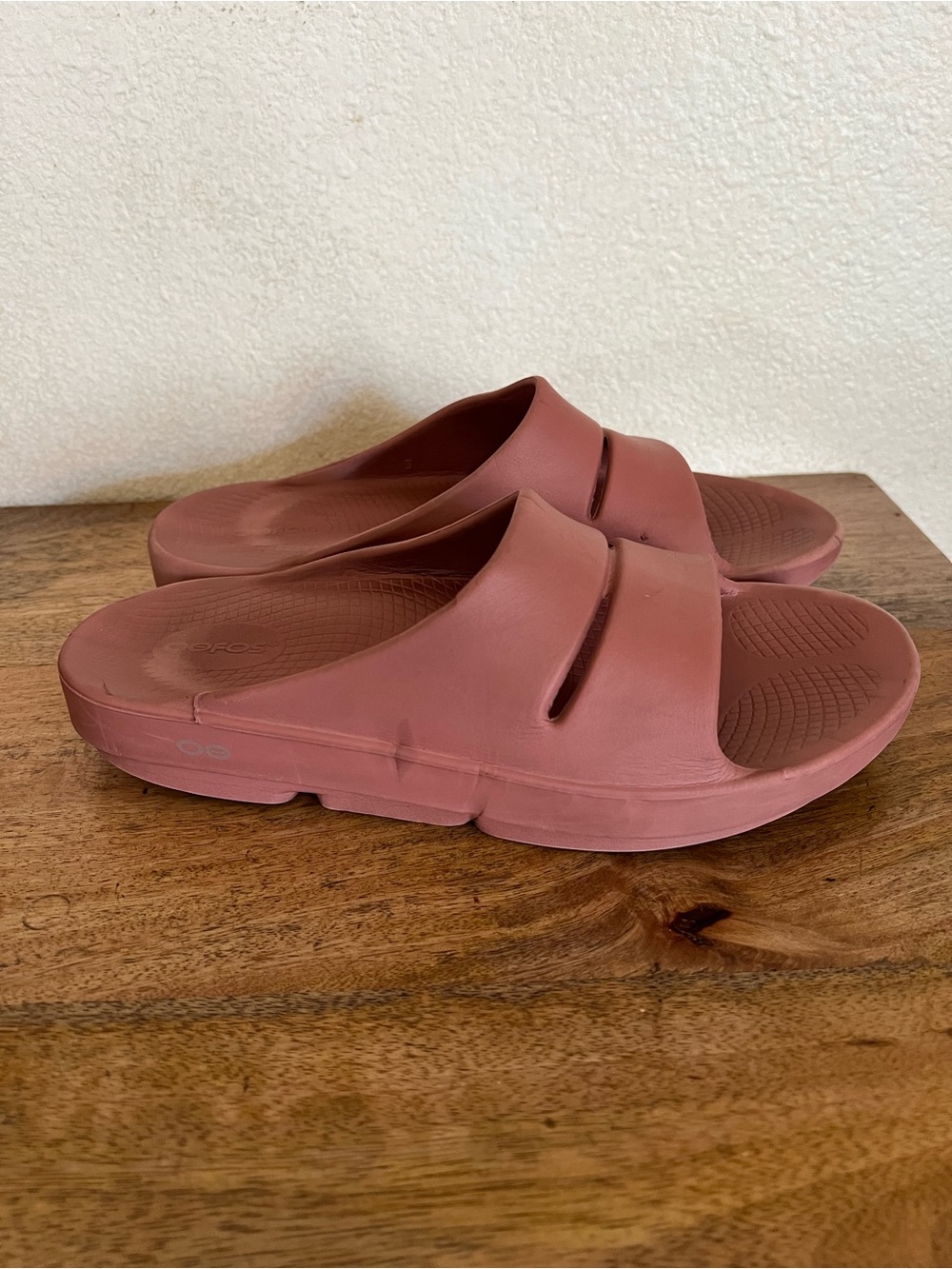Oofos Ooahh Slide Shoes Mauve Recovery Sandals Comfort Size M 9, W 11